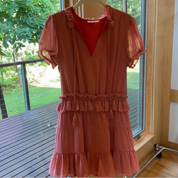 Tularosa Colleen Short Sleeve Tiered Dress Peach Size S - Picture 2 of 2